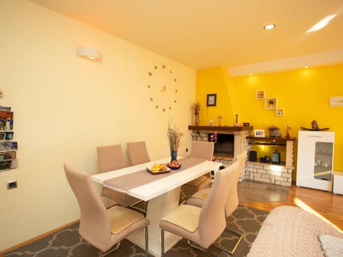 Apartment Olivia By Interhome Pican Екстер'єр фото